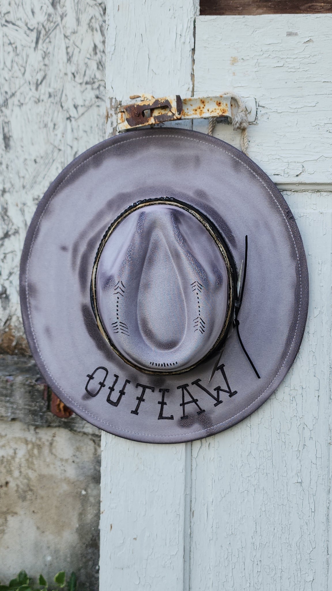 OUTLAW HAT