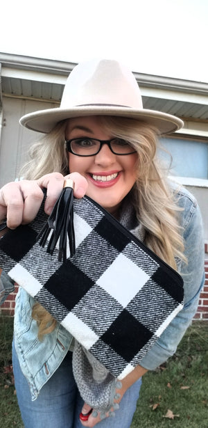 LaMoure Plaid Wristlet