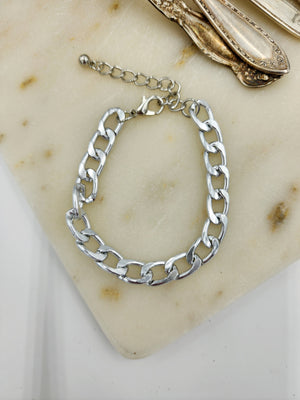 The Chain Bracelet